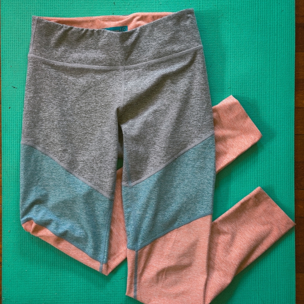 Outdoor Voices Springs Leggings Colorblock High Waisted teal orange grey Medium